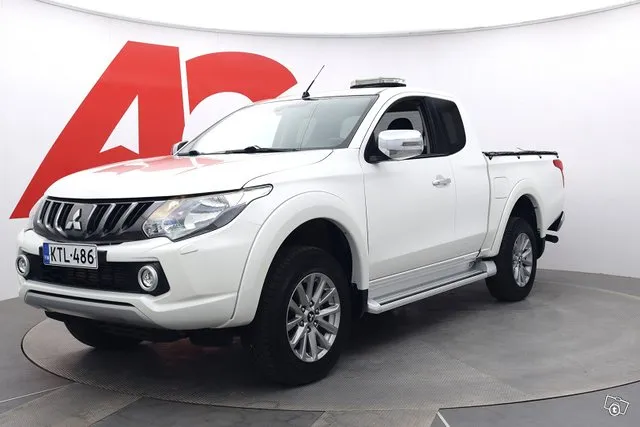 Mitsubishi L200 ClubCab 2,4 DI-D Magnum MT - / ALV 24% / Kam Image 1