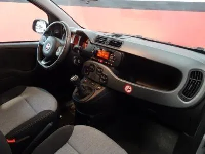 FIAT Panda 1.2 Lounge Image 6